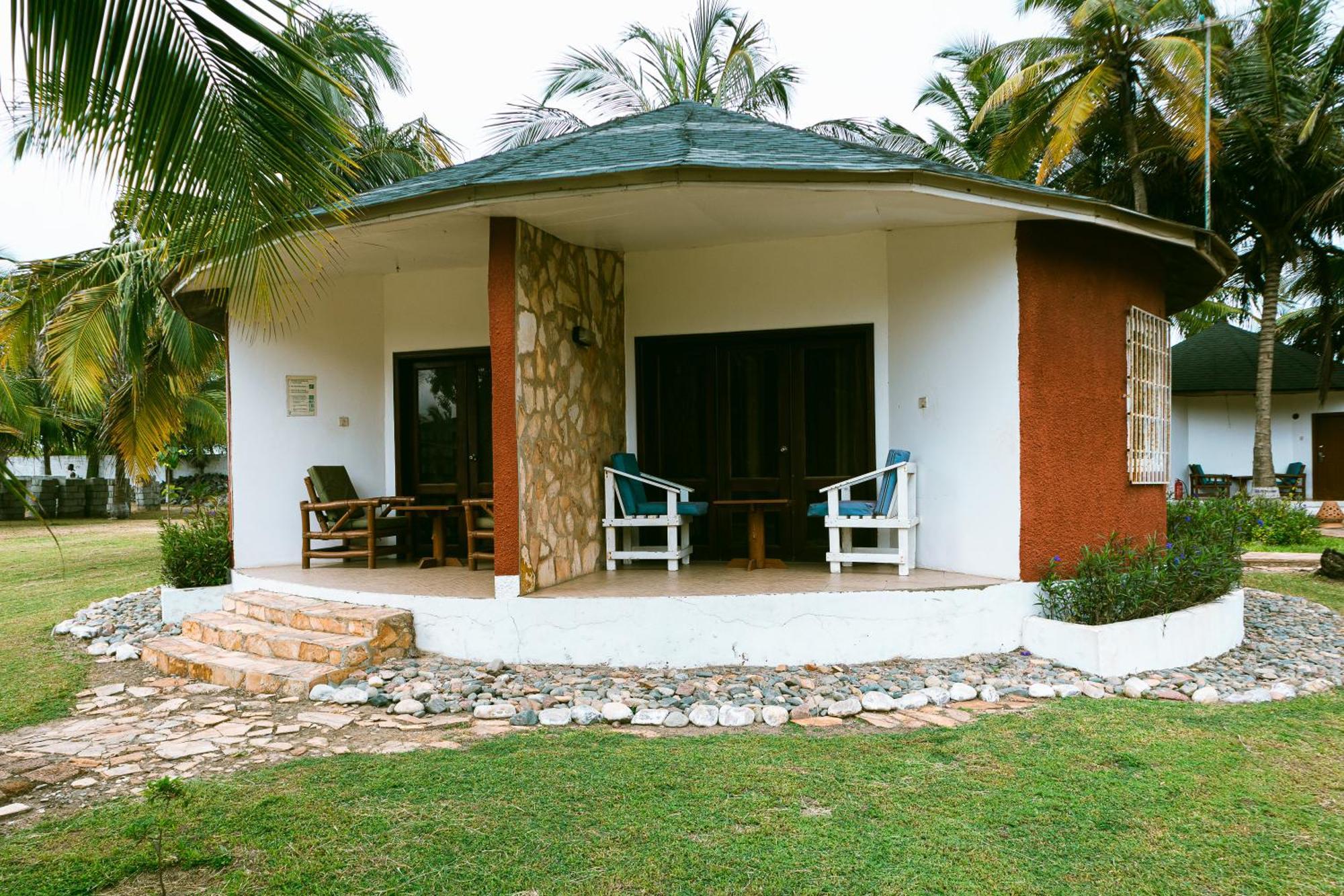 Atlantic Bay Resort, Prampram Exterior photo